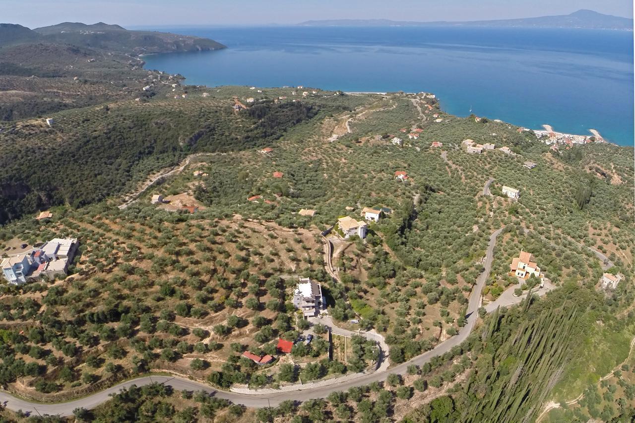Ellinas Homes Megali Mantineia 外观 照片
