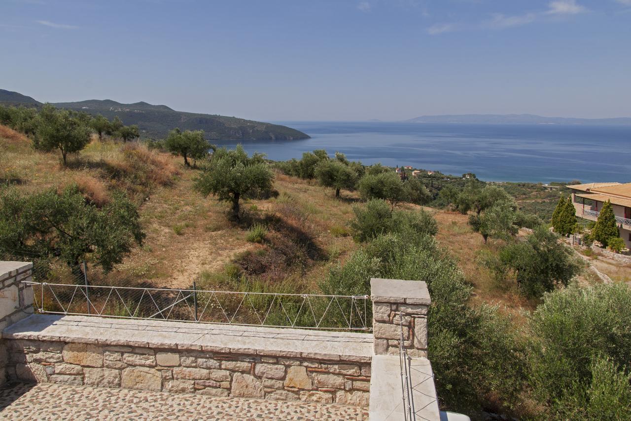 Ellinas Homes Megali Mantineia 外观 照片